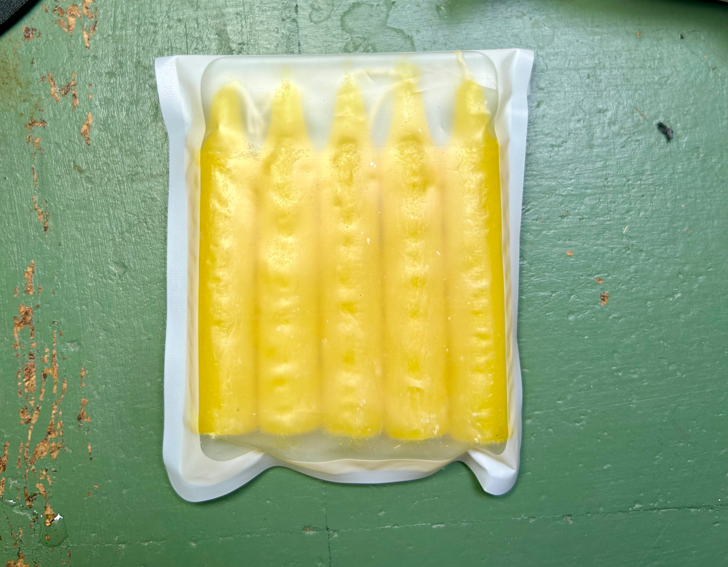 Pack of 5 candles